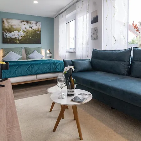 Daire Skandi Streudorf *